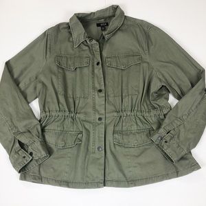 Women’s utility jacket. Size XXL.